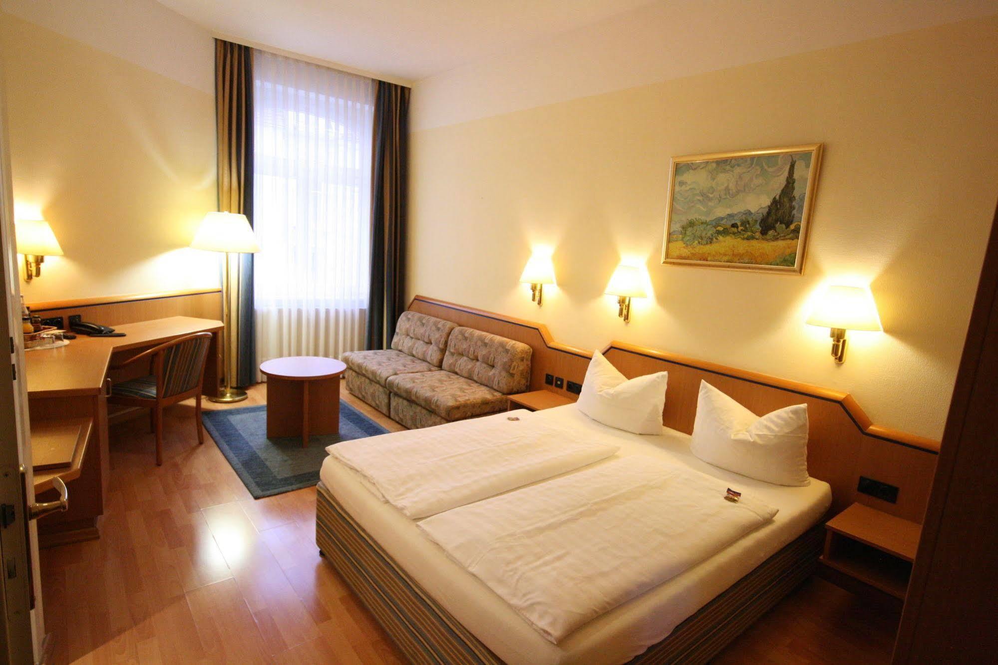 Altstadt Hotel Heidelberg Kültér fotó